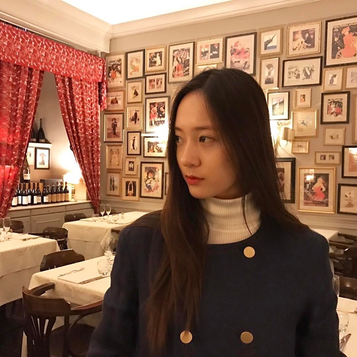 04_03_krystal